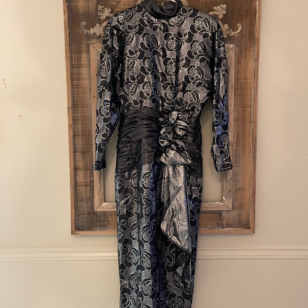 Jayna silver and black dress